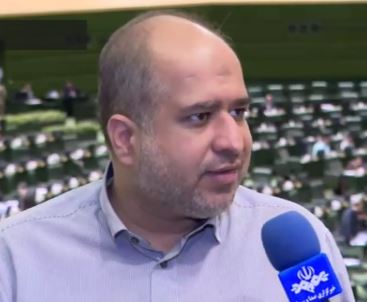 عضویت کروز در هیئت مدیره ایران خودرو خلاف اصل ۴۴ است 