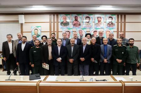 نشست نمایندگان تهران با اعضای ستاد کنگره ۲۴ هزار شهید شهر تهران