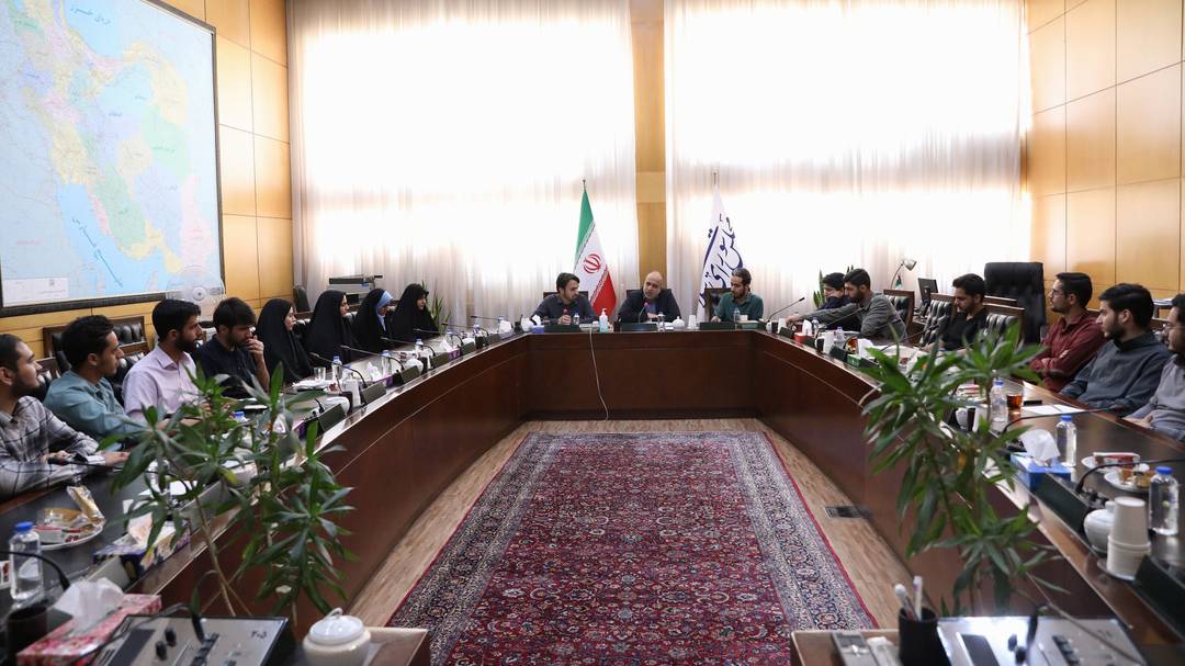 دروس امروز دانشگاه ها پاسخگوی نیازهای جامعه نیست/ دانشجویان باید برای حکمرانی آینده از حالا برنامه ریزی کنند دروس امروز دانشگاه ها پاسخگوی نیازهای جامعه نیست/ دانشجویان باید برای حکمرانی آینده از حالا برنامه ریزی کنند