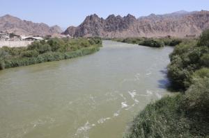 گزارش تصویری| بازدید اعضای کمیسیون امنیت ملی و سیاست خارجی از پایانه مرزی نوردوز