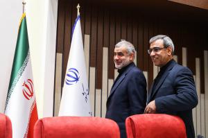 نشست اعضای کمیسیون اصل ۹۰ و فراکسیون قرآن و زیارت مجلس با استاندار، شهردار و ستاد اجرایی خدمات سفر زائرین خراسان رضوی