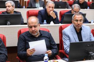 نشست اعضای کمیسیون اصل ۹۰ و فراکسیون قرآن و زیارت مجلس با استاندار، شهردار و ستاد اجرایی خدمات سفر زائرین خراسان رضوی