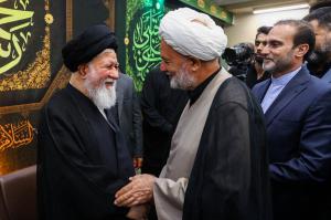 دیدار اعضای کمیسیون اصل ۹۰ و فراکسیون قرآن و زیارت مجلس با نماینده ولی‌فقیه و امام جمعه مشهد