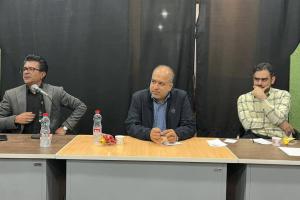 گزارش تصویری| گفتگو با فعالان اجتماعی سیرجان