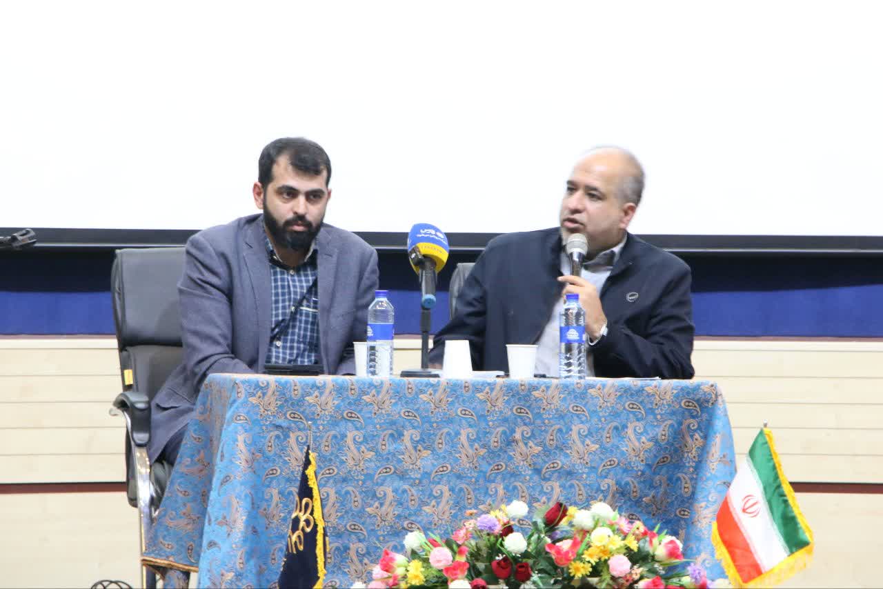 خضریان: ۳۵ درصد اضافه‌برداشت شبکه بانکی مربوط به بانک آینده است/ نجابت: تجربه موفق تعیین تکلیف مؤسسه نور، الگوی فیصله بانک آینده شد