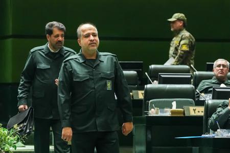 گزارش تصویری| اعلام حمایت نمایندگان مجلس از سپاه پاسداران انقلاب اسلامی در صحن علنی