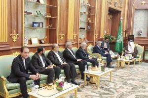  گزارش تصویری| دیدار هیأت پارلمانی ایران با مقامات عربستان در ریاض