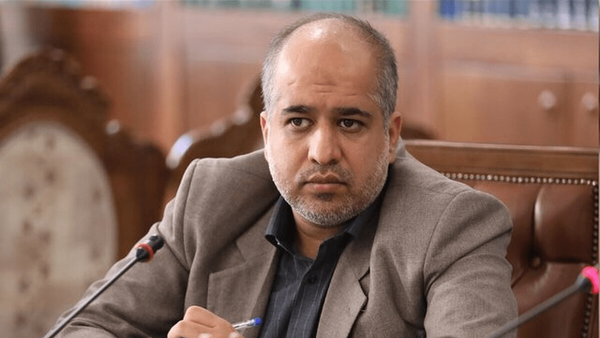 وزیر اقتصاد در مورد اظهارات همسر مدیر عامل کیش پاسخگو باشد