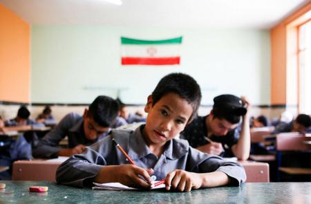 مجلس پیگیر رفع موانع ثبت نام کودکان افغانستانی در مدارس